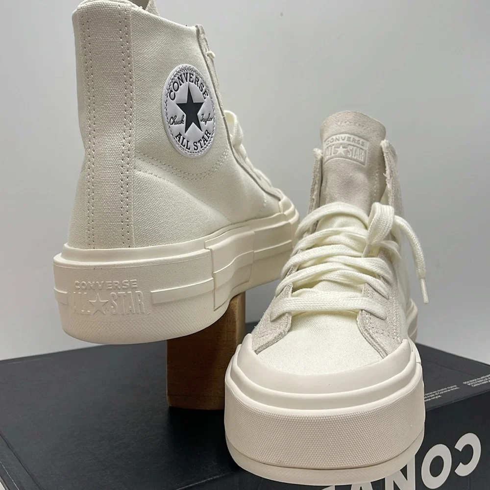 Converse WMNS CTAS CRUISE HI EGRET/EGRET/EGRET A04688C Platforms Sneakers